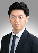 南谷 優成 氏